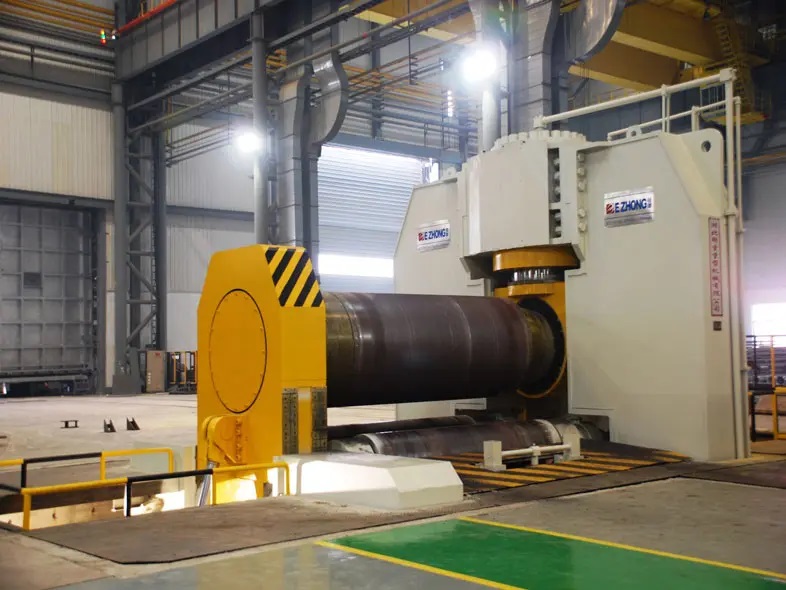 The Human-Machine Partnership in Steel Plate Bending Machines